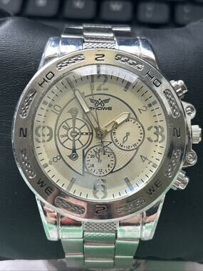 Zhowe Silver Tone Women’s Quartz Watch